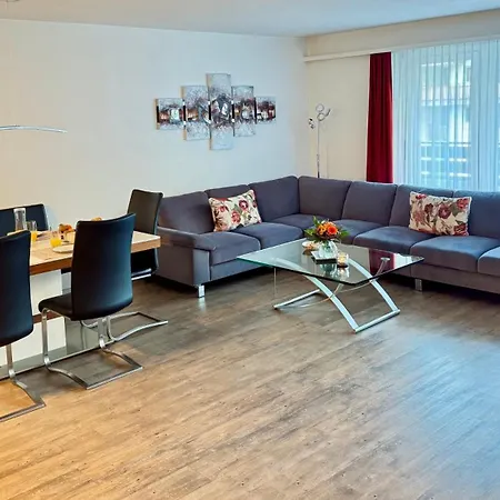 Haus Sonnmatt 아파트 *